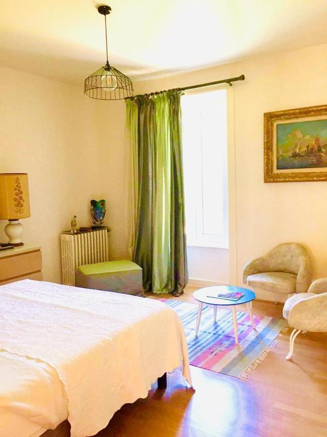 La Maison D'Hera Saint-Yrieix-la-Perche Esterno foto